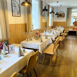 Wirtshaus • Restaurant • Biergarten • Event-Location in Straubing nahe dem Stadtplatz